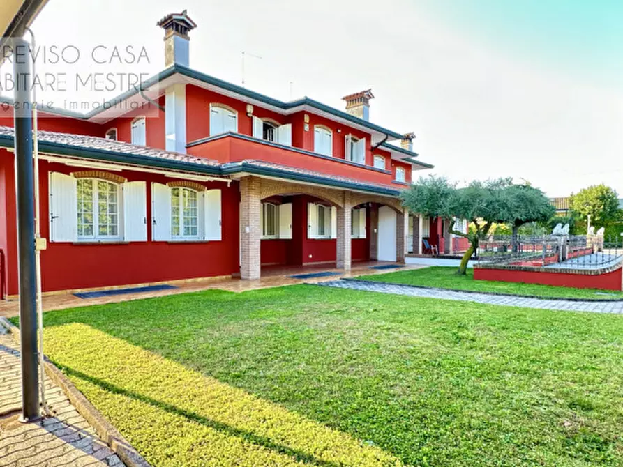 Immagine 15 di Casa bifamiliare in vendita  in Via Livenza 19/A a Paese