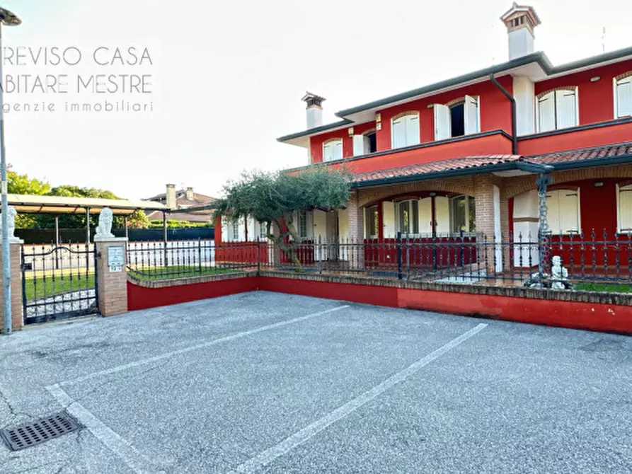 Immagine 16 di Casa bifamiliare in vendita  in Via Livenza 19/A a Paese