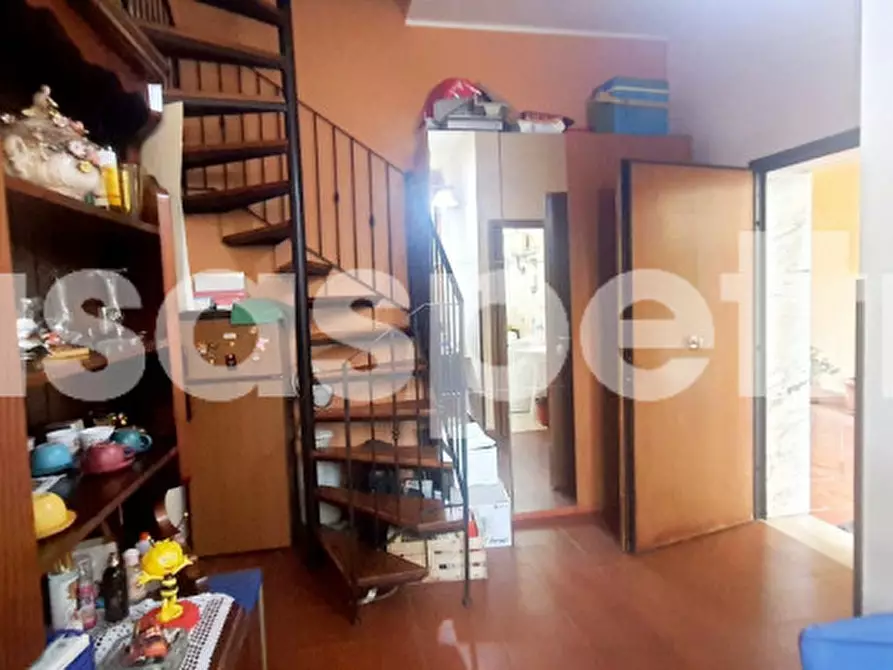 Immagine 12 di Appartamento in vendita  in Via Antonio Gramsci 20 a Melito Di Porto Salvo