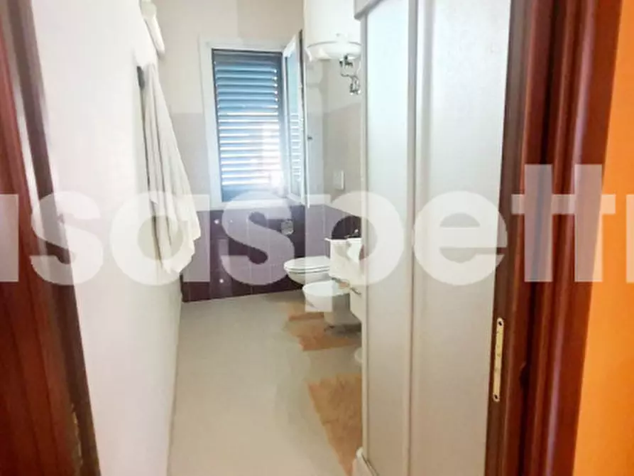 Immagine 25 di Appartamento in vendita  in Via Antonio Gramsci 20 a Melito Di Porto Salvo