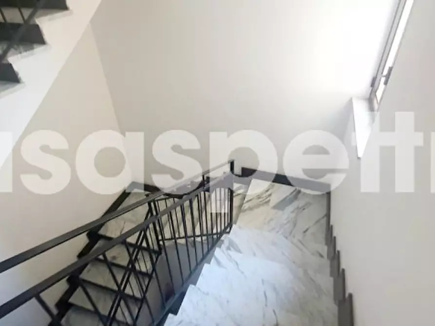 Immagine 35 di Appartamento in vendita  in Via Antonio Gramsci 20 a Melito Di Porto Salvo