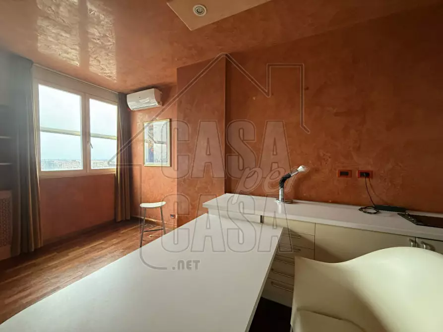 Immagine 4 di Appartamento in vendita  in Piazza Insurrezione a Padova