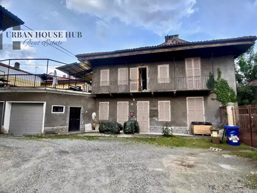 Immagine 1 di Casa bifamiliare in vendita  in Via Giacomo Matteotti 63 a Ciriè
