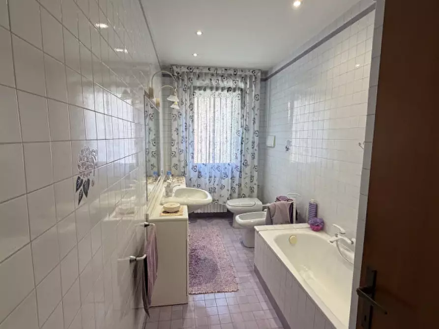 Immagine 13 di Appartamento in vendita  in Padova Via Bramante a Padova