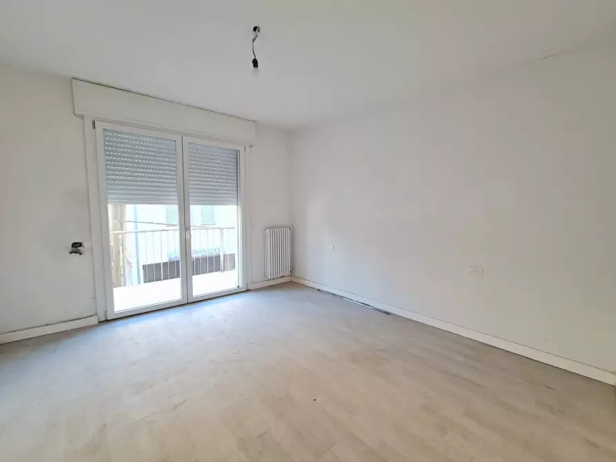 Immagine 6 di Palazzo in vendita  in Via 20 Settembre 2 a Solesino