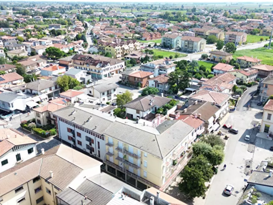 Immagine 18 di Palazzo in vendita  in Via 20 Settembre 2 a Solesino