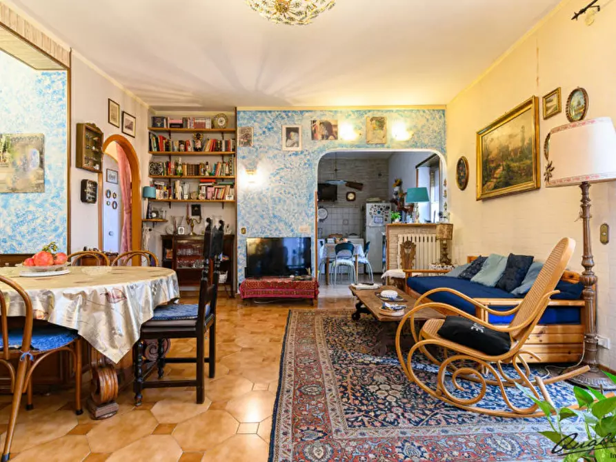 Immagine 3 di Appartamento in vendita  in Via Agugliano a Roma