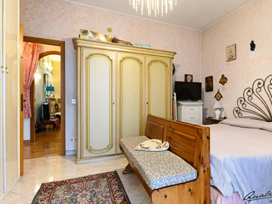 Immagine 14 di Appartamento in vendita  in Via Agugliano a Roma