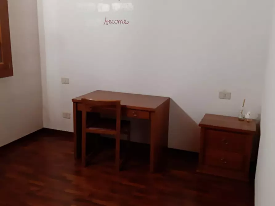 Immagine 14 di Appartamento in vendita  in Strada di Saviabona 275 a Vicenza