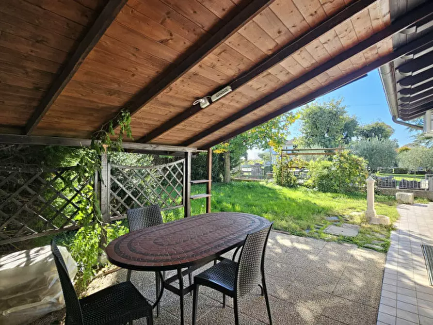 Immagine 21 di Appartamento in vendita  in Via Campo Sportivo 16 a Mariano Del Friuli