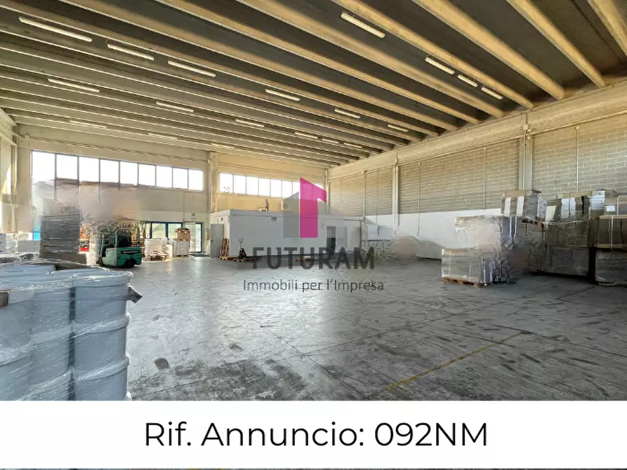 Immagine 1 di Capannone industriale in affitto  in via roma 1 a Piove Di Sacco