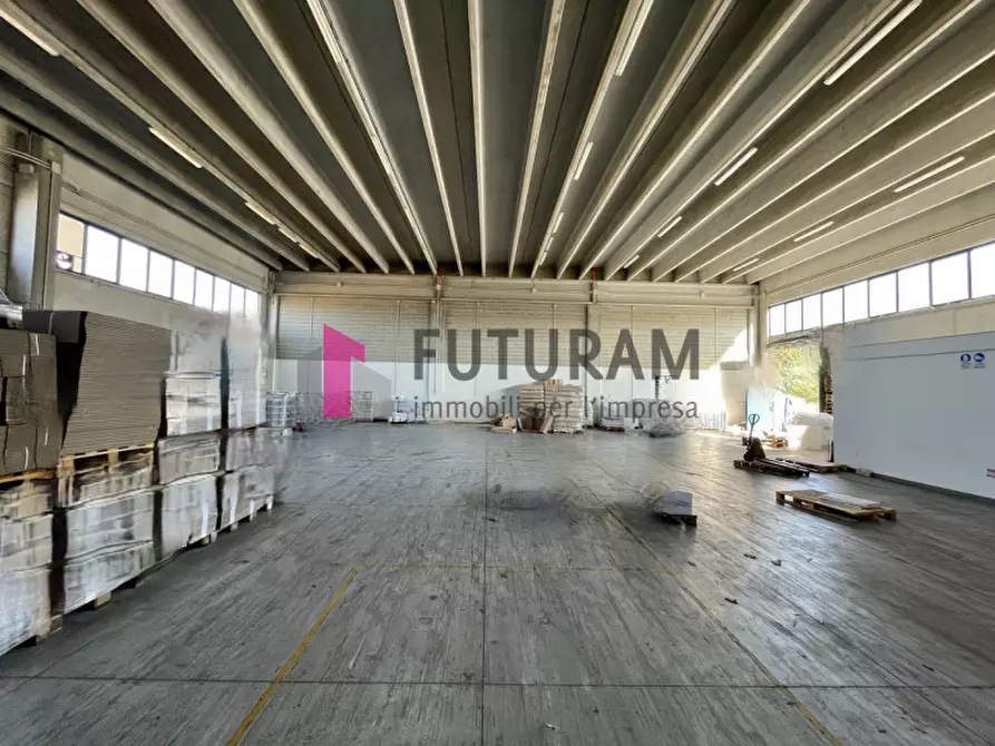 Immagine 4 di Capannone industriale in affitto  in via roma 1 a Piove Di Sacco