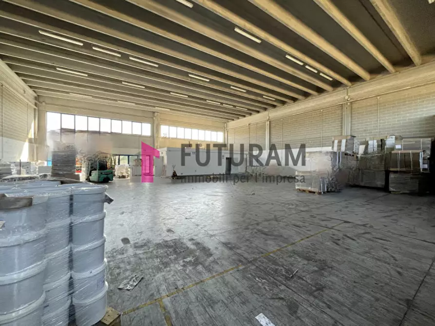 Immagine 9 di Capannone industriale in affitto  in via roma 1 a Piove Di Sacco