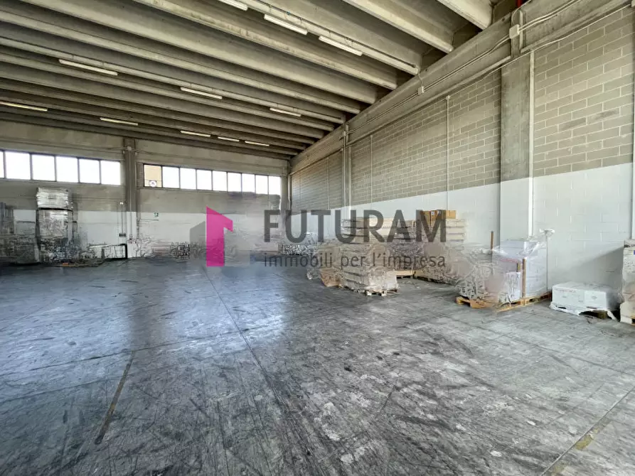 Immagine 12 di Capannone industriale in affitto  in via roma 1 a Piove Di Sacco