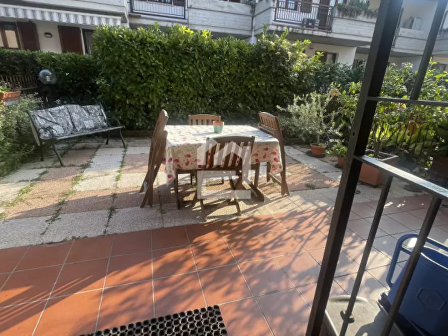 Immagine 6 di Casa bifamiliare in vendita  in Via Caduti dell'Egeo a Desenzano Del Garda