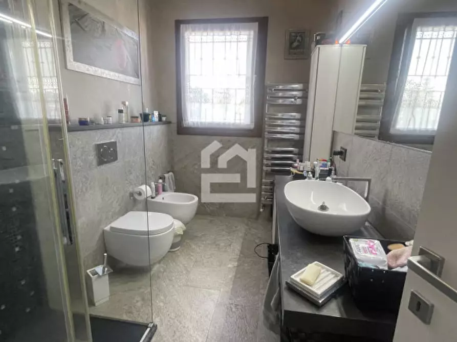 Immagine 12 di Casa bifamiliare in vendita  in Via Caduti dell'Egeo a Desenzano Del Garda