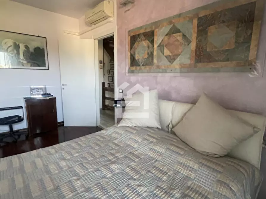 Immagine 14 di Casa bifamiliare in vendita  in Via Caduti dell'Egeo a Desenzano Del Garda