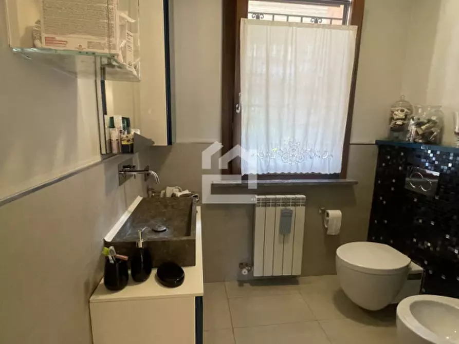 Immagine 19 di Casa bifamiliare in vendita  in Via Caduti dell'Egeo a Desenzano Del Garda