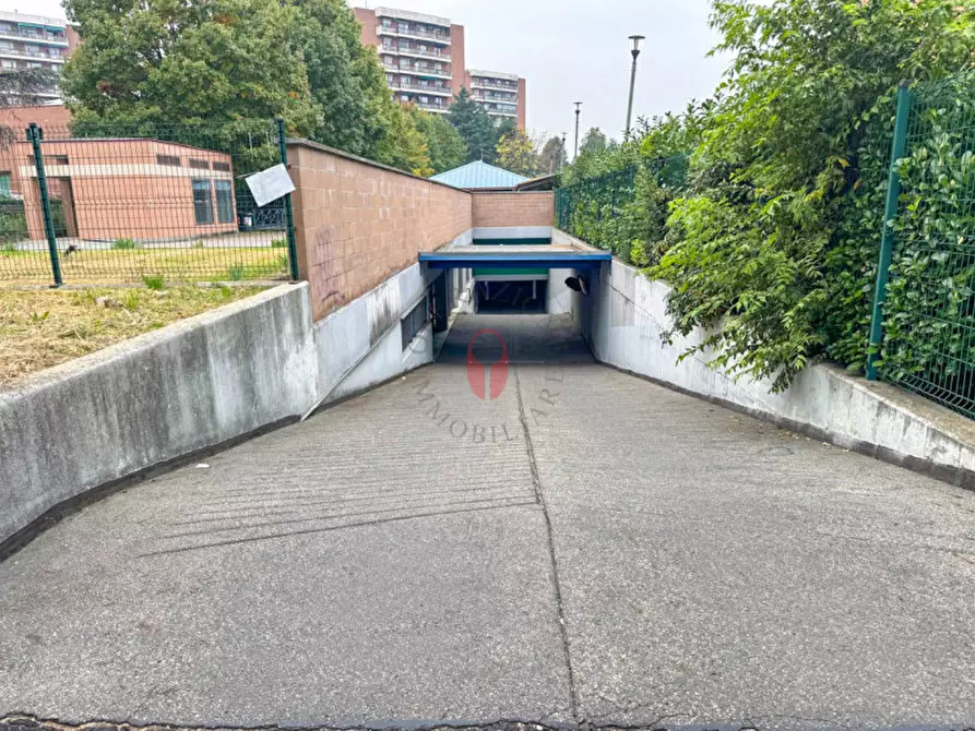 Immagine 3 di Garage in affitto  in Via Edoardo Rubino 86/a a Torino