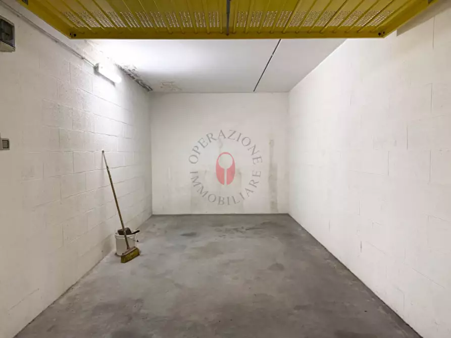 Immagine 6 di Garage in affitto  in Via Edoardo Rubino 86/a a Torino