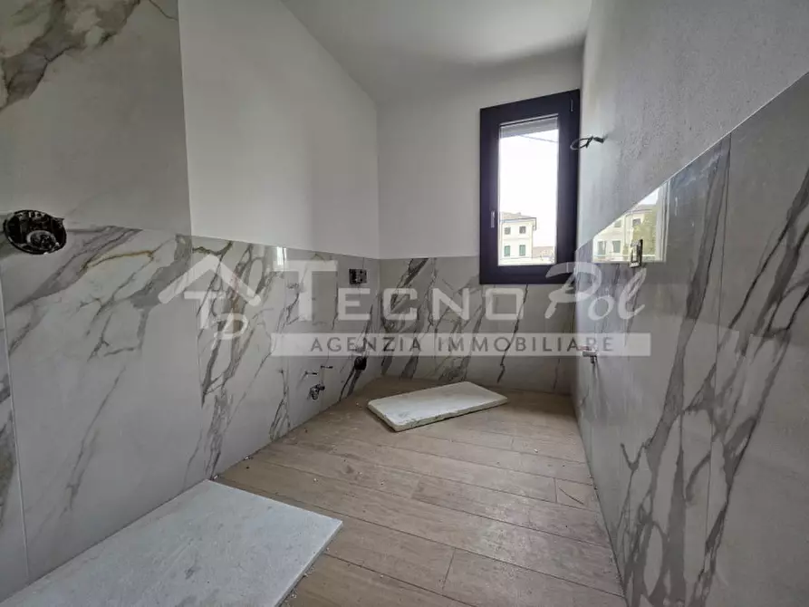 Immagine 10 di Appartamento in vendita  a Loreggia