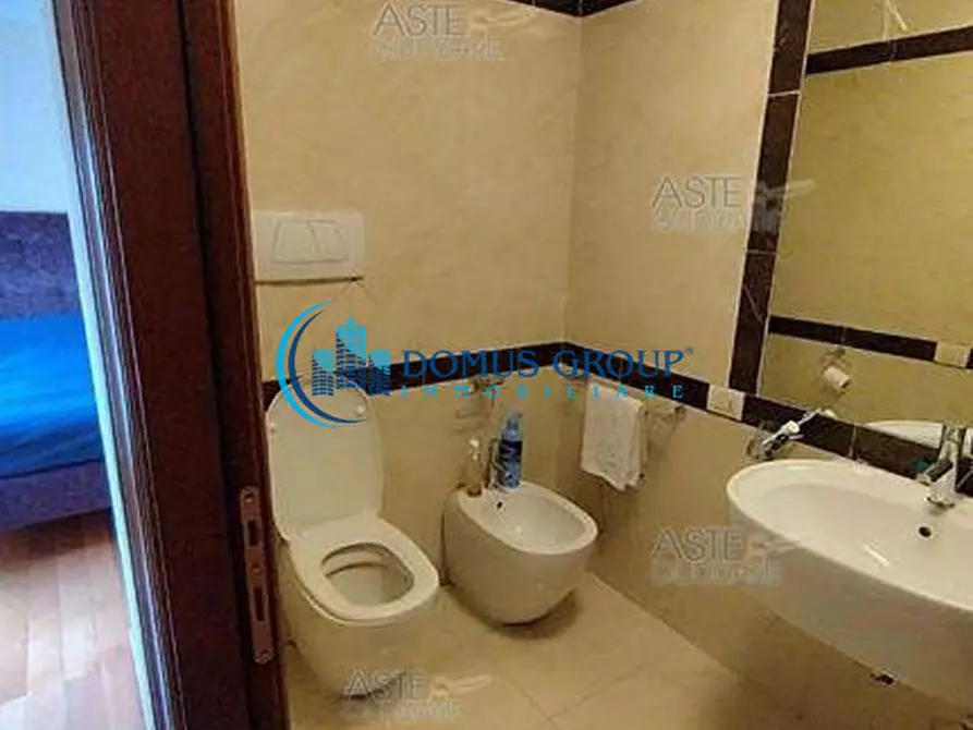 Immagine 11 di Appartamento in vendita  in Via Giorgio Vigolo a Roma