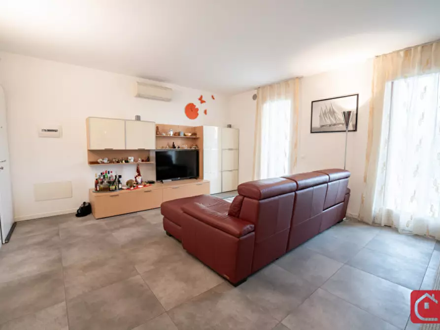 Immagine 2 di Appartamento in vendita  in Via Livenza a Selvazzano Dentro