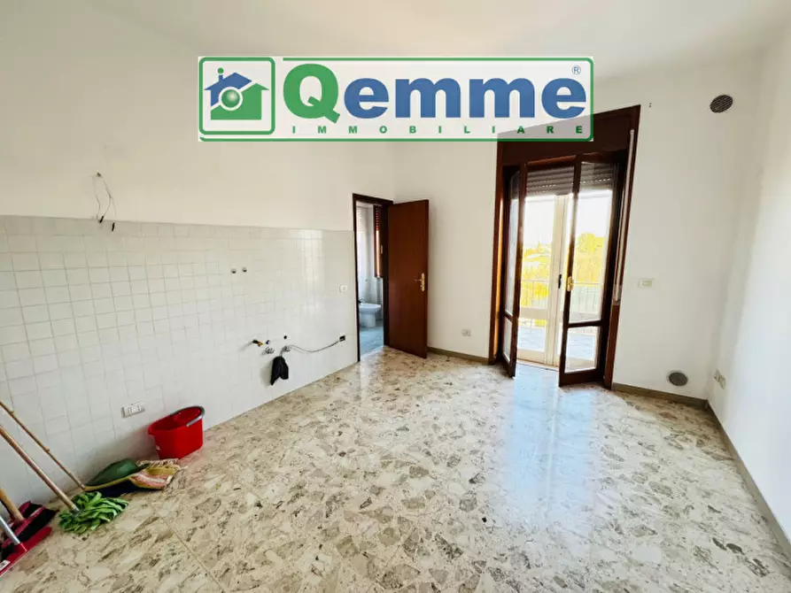 Immagine 15 di Appartamento in vendita  in Via Vittorio Emanuele III a San Cesario Di Lecce