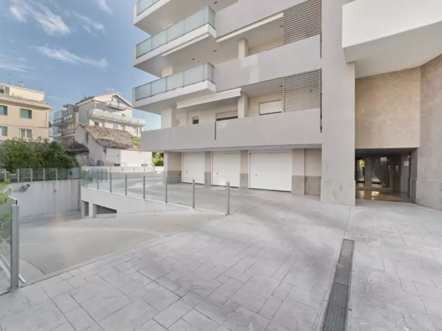 Immagine 26 di Appartamento in vendita  in Via Filippo Turati a Pescara