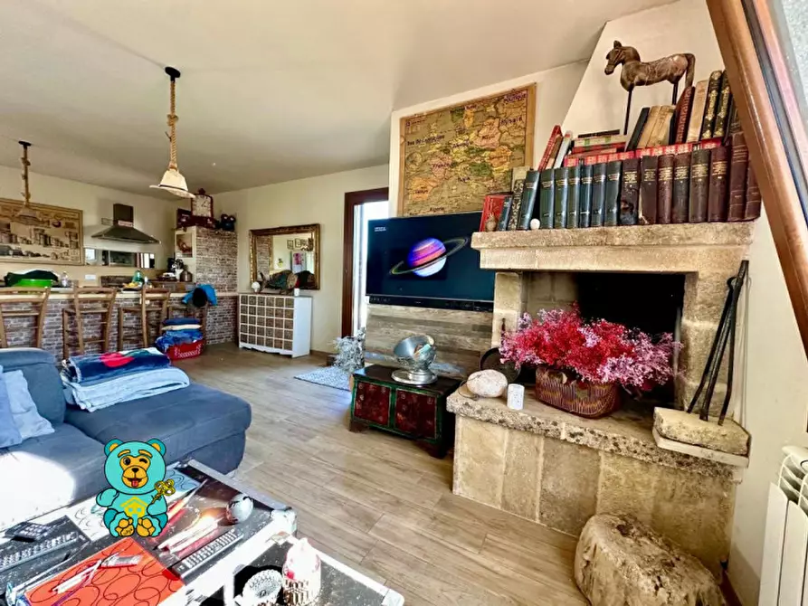 Immagine 4 di Villa in vendita  a Castrignano Del Capo