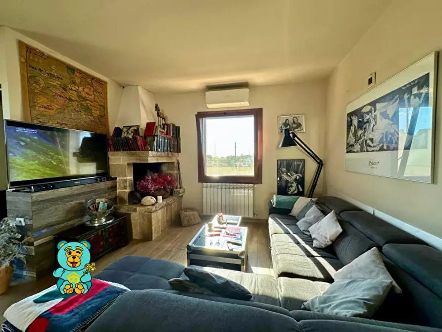 Immagine 38 di Villa in vendita  a Castrignano Del Capo