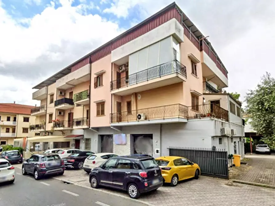 Immagine 1 di Negozio in vendita  in Via Gioacchino Murat, 88, 88046 Lamezia Terme CZ, Italia a Lamezia Terme