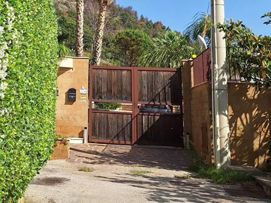 Immagine 24 di Appartamento in vendita  in Via Carrol Lewis, N. 22 a Palermo