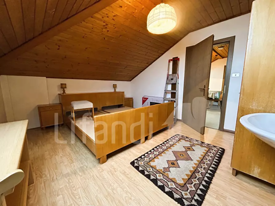 Immagine 13 di Casa indipendente in vendita  in Neumarktner Straße - Via Egna a Montagna .Montan.