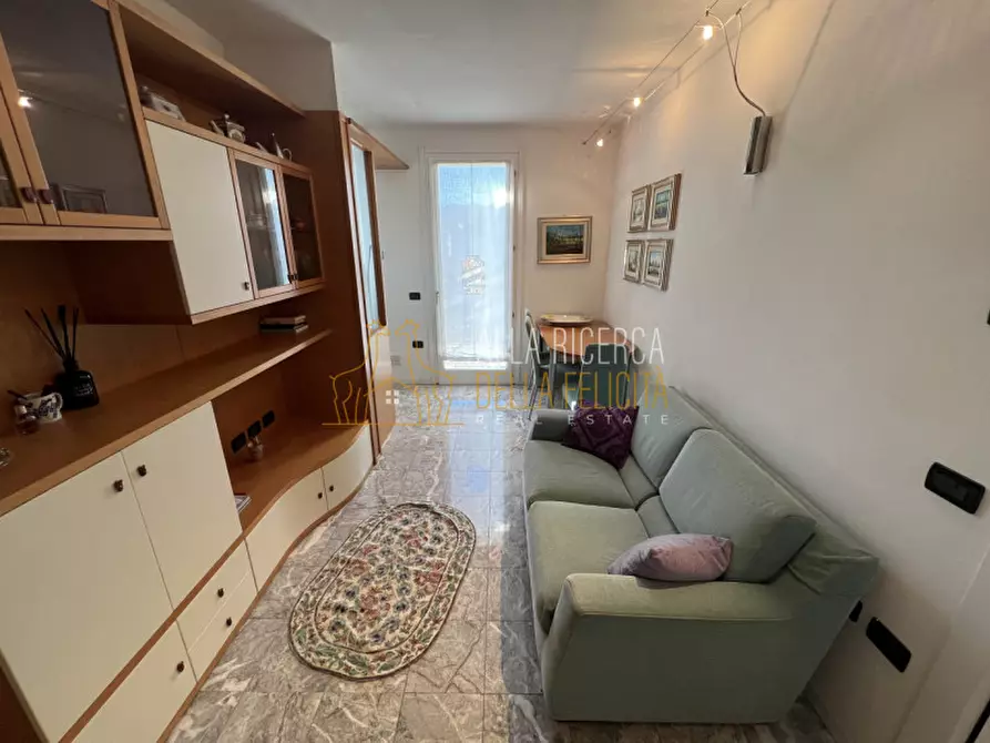 Immagine 9 di Appartamento in vendita  in Via Baratto a Schio