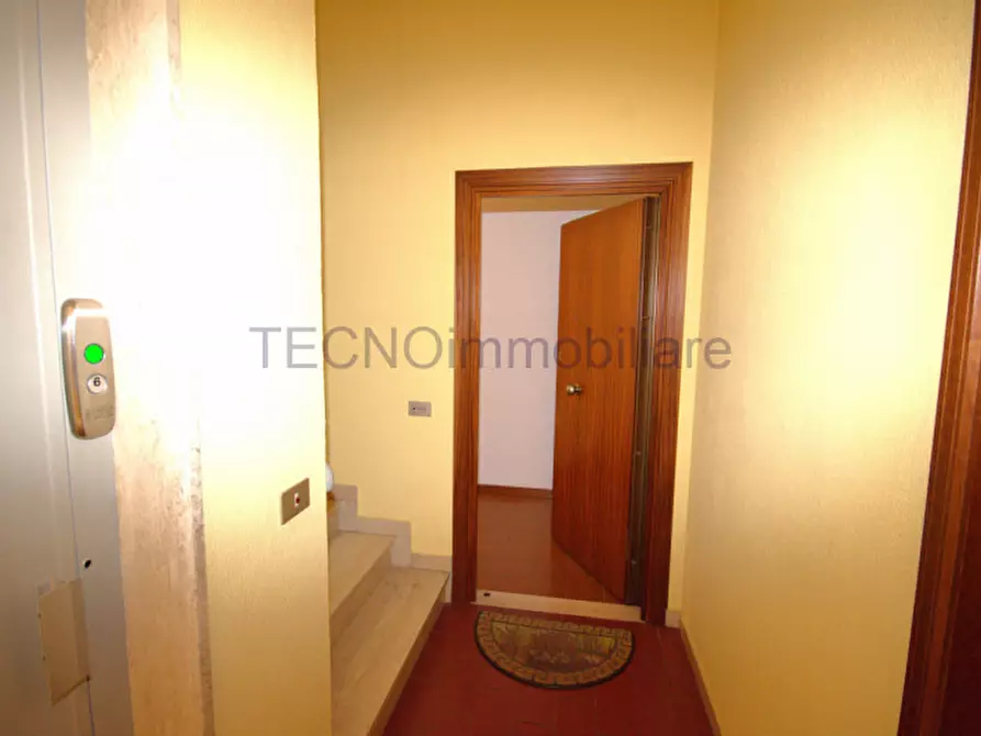 Immagine 8 di Appartamento in vendita  a Perugia