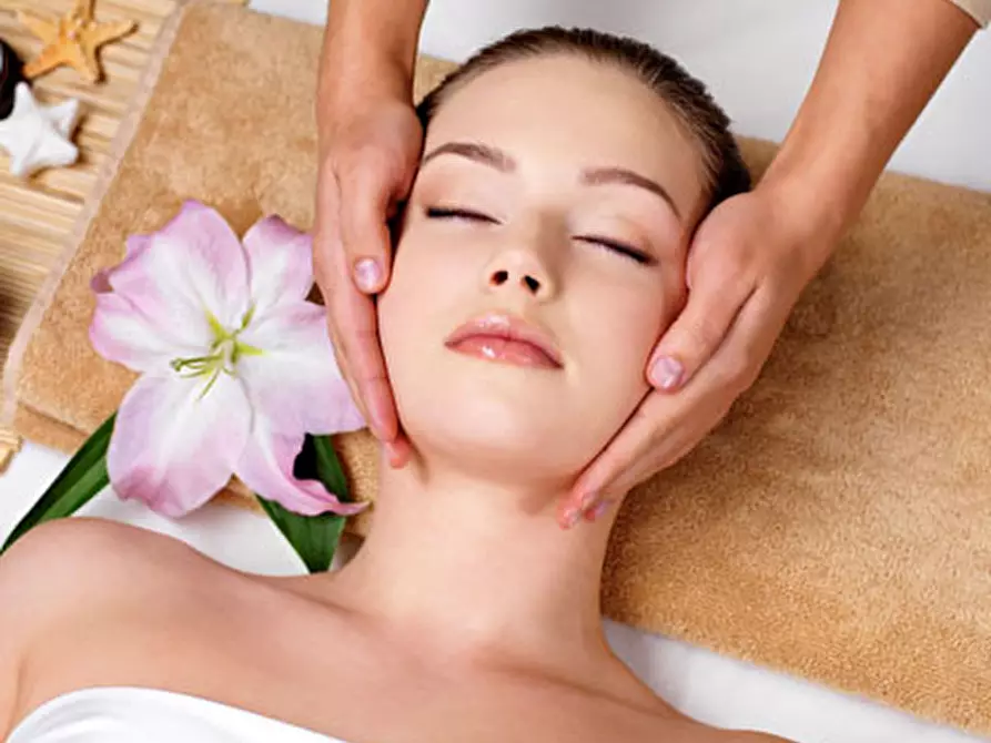 Immagine 2 di Attività commerciale in vendita  a Spinea