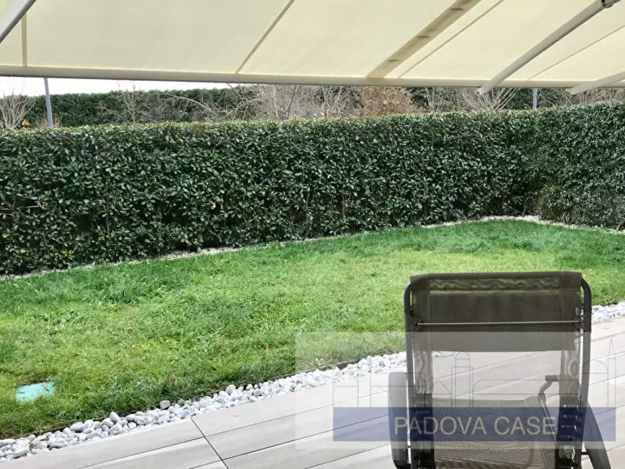 Immagine 3 di Villetta a schiera in vendita  in Via degli Artisti a Padova