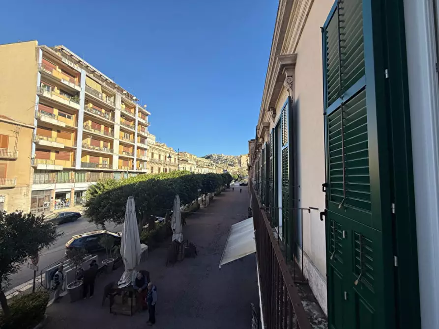 Immagine 18 di Casa indipendente in vendita  in Corso Umberto I a Modica