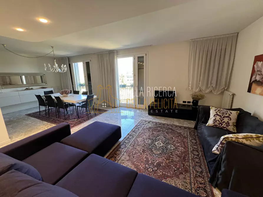 Immagine 5 di Appartamento in vendita  in Via Baratto 10 a Schio