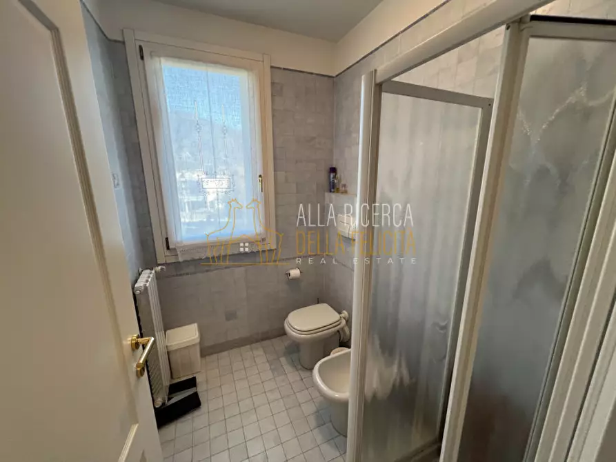 Immagine 12 di Appartamento in vendita  in Via Baratto 10 a Schio