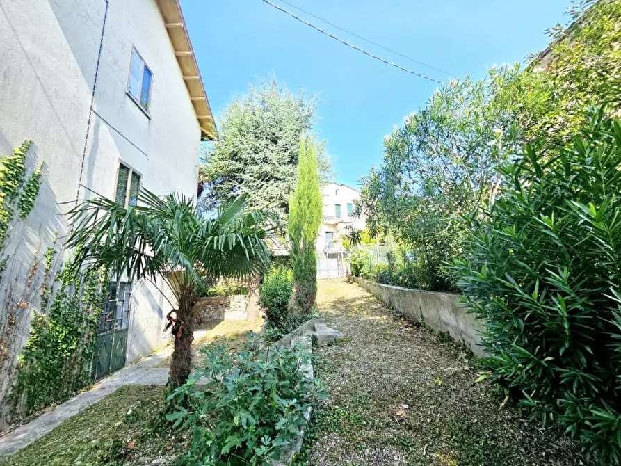 Immagine 11 di Casa bifamiliare in vendita  in VIA TORQUATO TASSO a Este