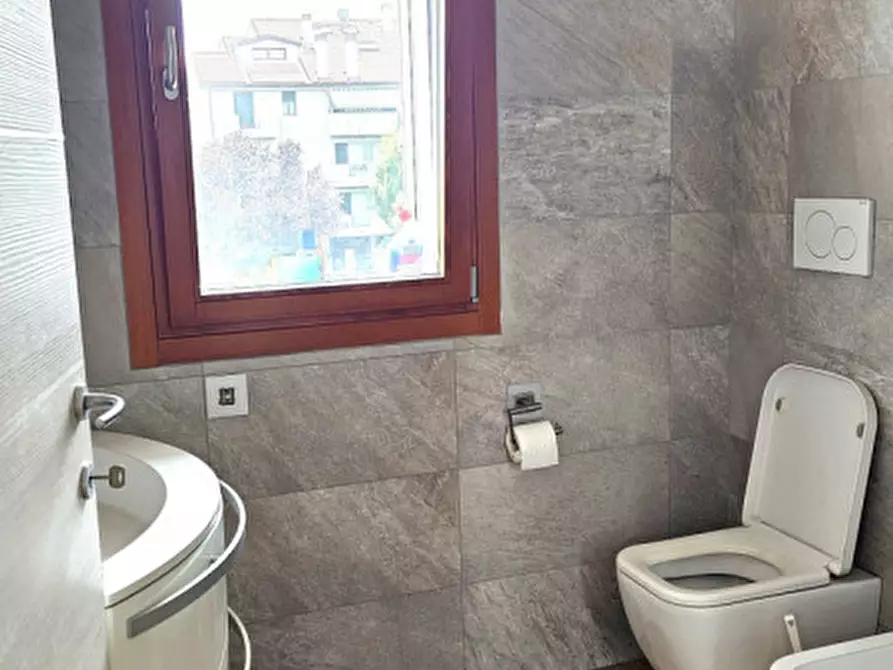 Immagine 6 di Appartamento in vendita  in VIA TERGOLA a Padova