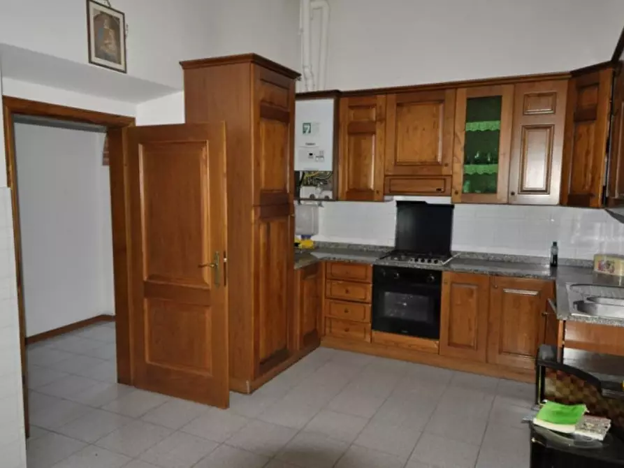 Immagine 3 di Appartamento in vendita  in Via Giovanni da San Giovanni a San Giovanni Valdarno