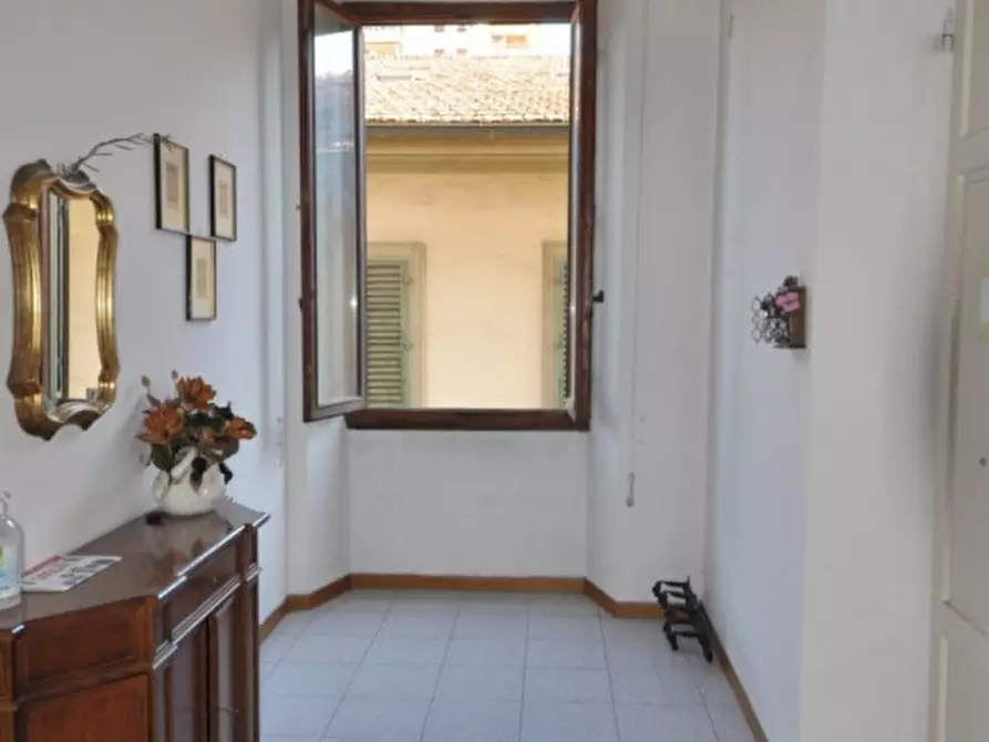 Immagine 5 di Appartamento in vendita  in Via Giovanni da San Giovanni a San Giovanni Valdarno