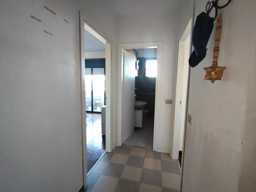 Immagine 4 di Appartamento in vendita  in Via dell'Aquila a Terni