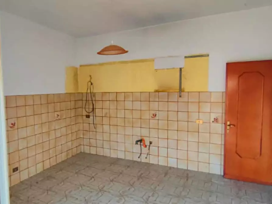 Immagine 13 di Appartamento in vendita  in VIA GIUSEPPE GIUSTI a Carini