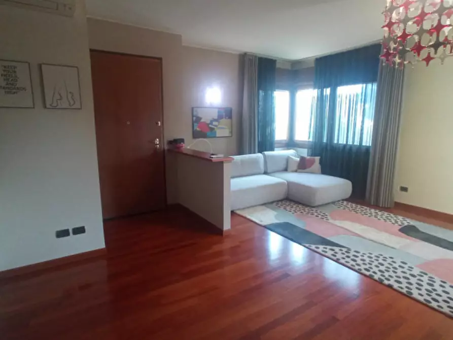 Immagine 2 di Casa bifamiliare in vendita  in Via Giuseppe Verdi a Montegrotto Terme