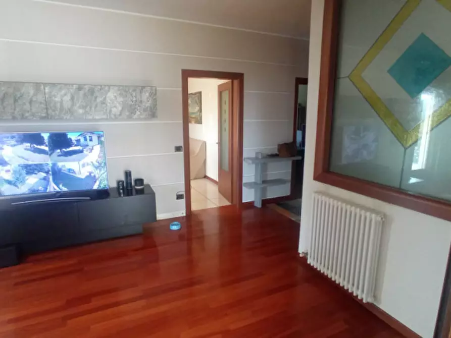 Immagine 4 di Casa bifamiliare in vendita  in Via Giuseppe Verdi a Montegrotto Terme