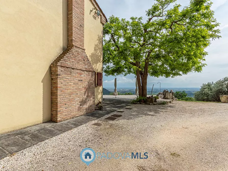 Immagine 38 di Villa in vendita  in Via Fontanelle a Arqua' Petrarca